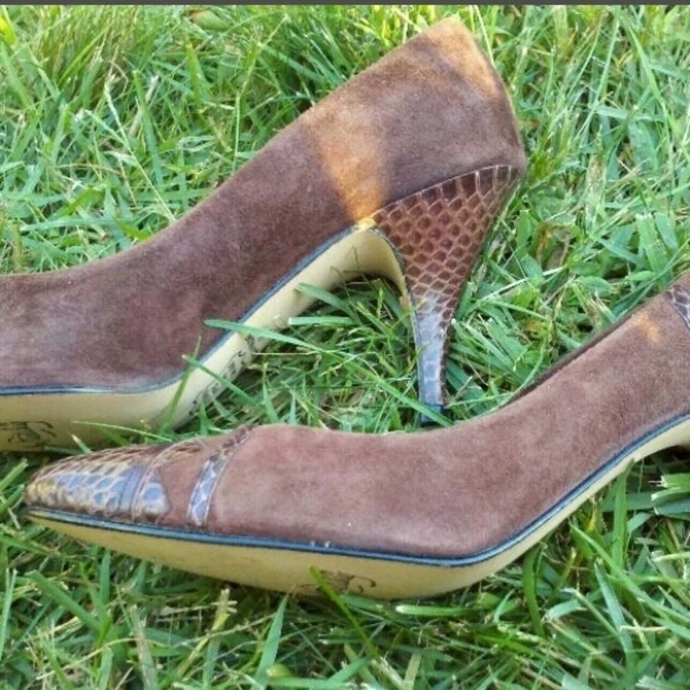 cocoa and russet • diane von furstenberger suede An